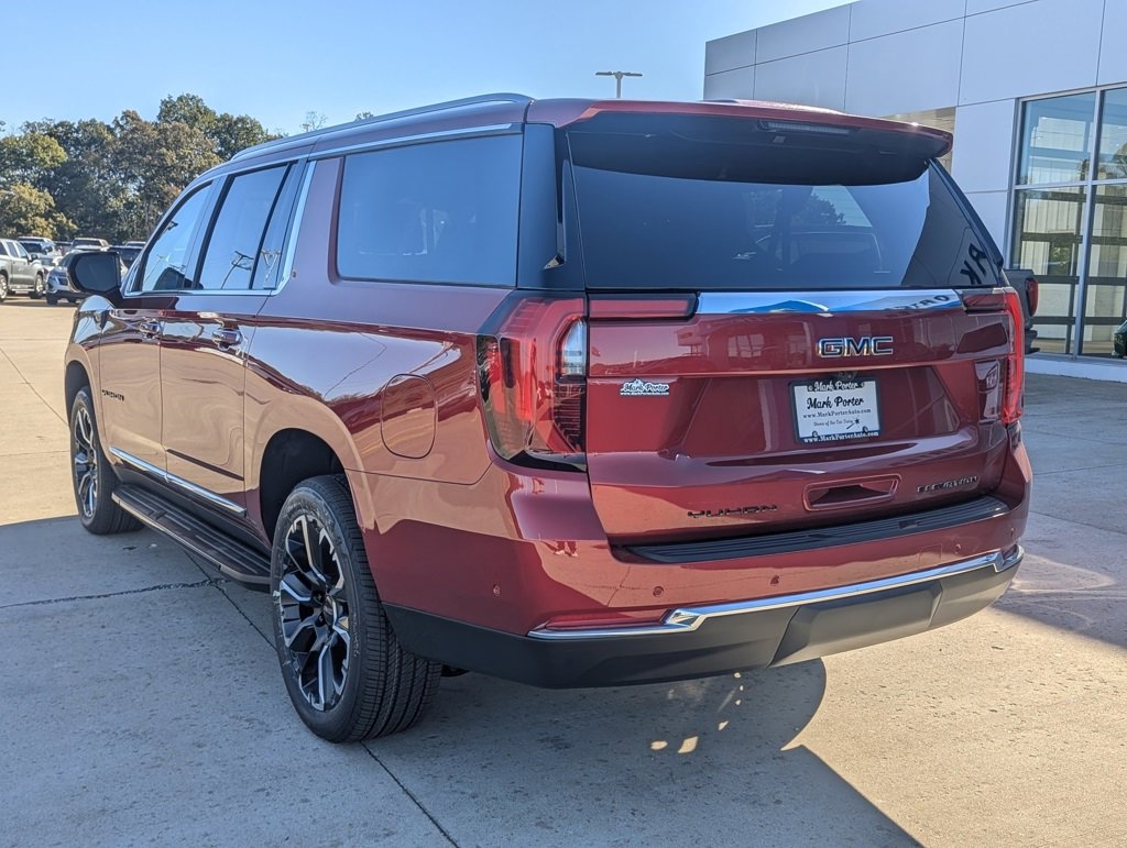 New 2026 GMC Yukon XL Elevation image 8
