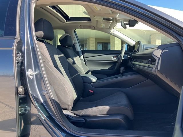 Used 2024 Honda Accord EX image 11