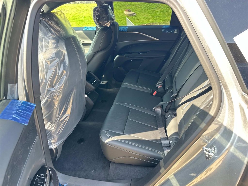 New 2025 Cadillac Lyriq Sport image 9