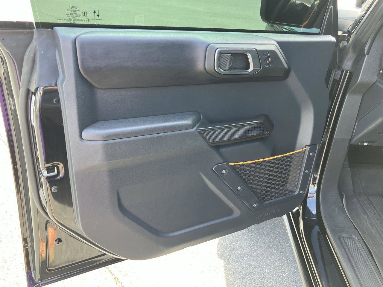 Used 2024 Ford Bronco Badlands image 15