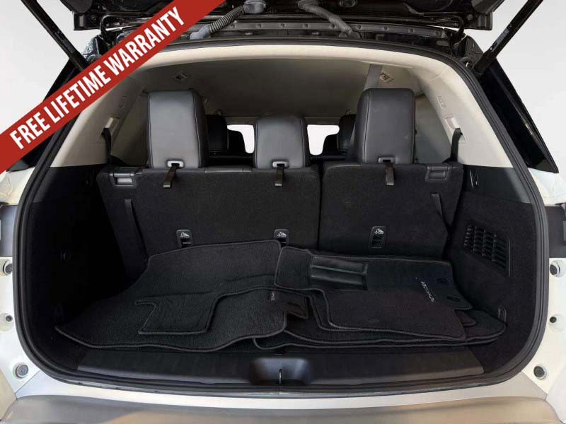 Used 2024 Nissan Pathfinder SL AWD/4WD image 32