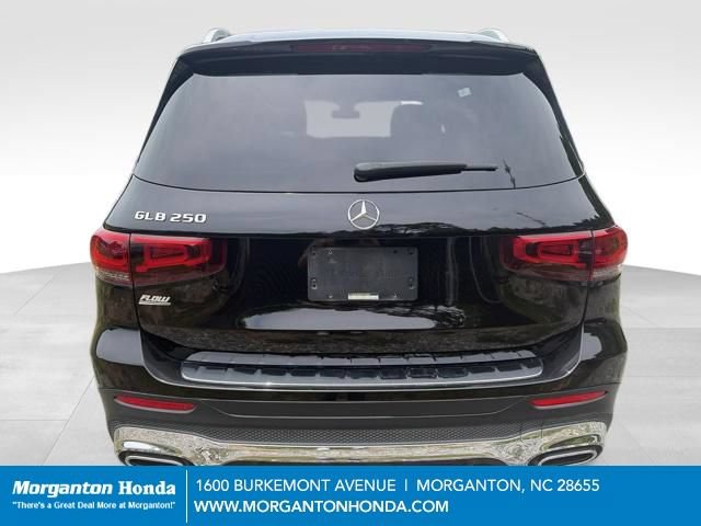 Used 2021 Mercedes-Benz GLB 250 image 8