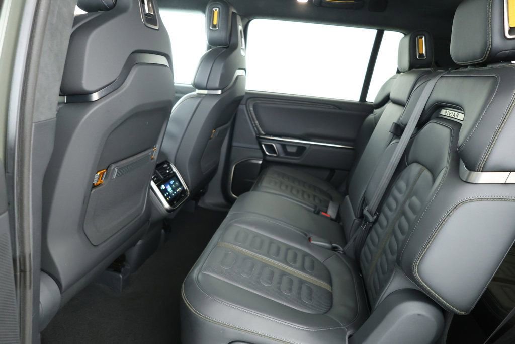 Used 2022 Rivian R1S Launch Edition image 21