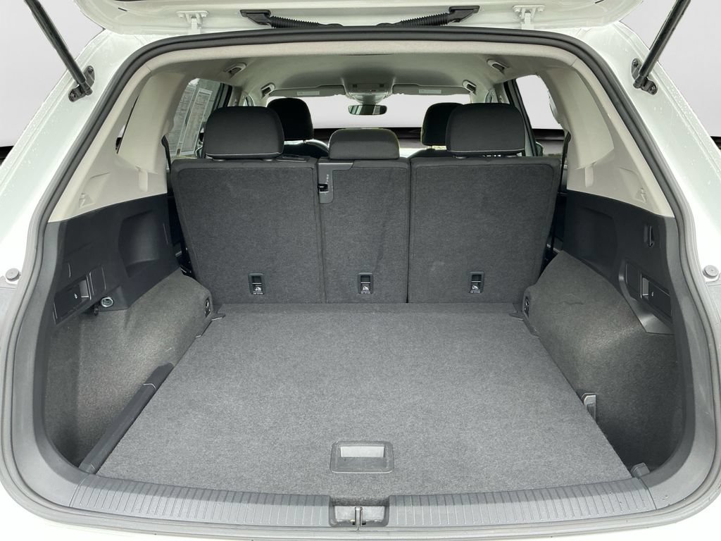 Used 2024 Volkswagen Tiguan S AWD/4WD image 17