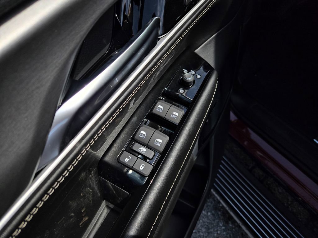 New 2026 Jeep Grand Wagoneer Limited AWD/4WD image 11