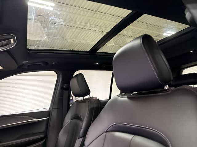 New 2026 Jeep Grand Cherokee Limited w/ Limited Altitude Package AWD/4WD image 20