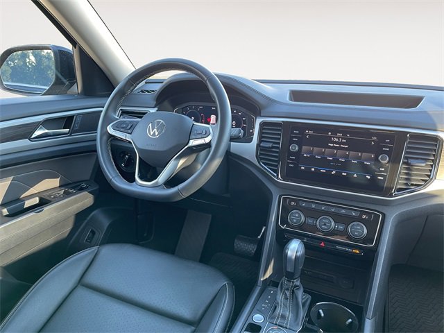 Used 2023 Volkswagen Atlas SE w/ Panoramic Sunroof Package image 10