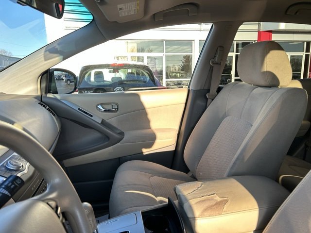 Used 2010 Nissan Murano S image 28