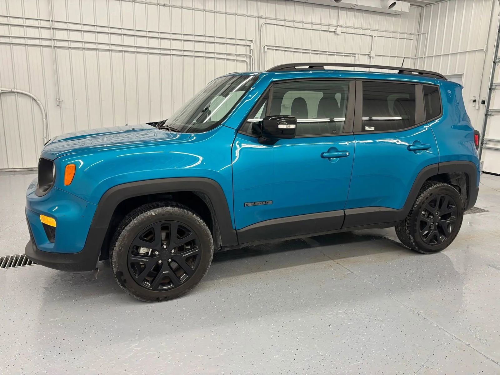 Used 2022 Jeep Renegade Altitude image 14