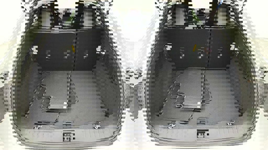 Used 2025 Ford Mustang Mach-E Select image 21