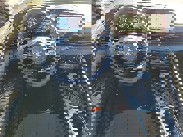 New 2026 Hyundai Elantra Sport image 7