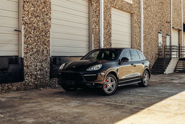Used 2012 Porsche Cayenne Turbo AWD/4WD image 31
