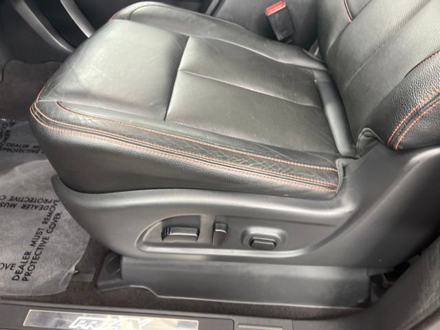 Used 2021 Nissan Titan PRO-4X w/ Pro-4x Convenience Package AWD/4WD image 14