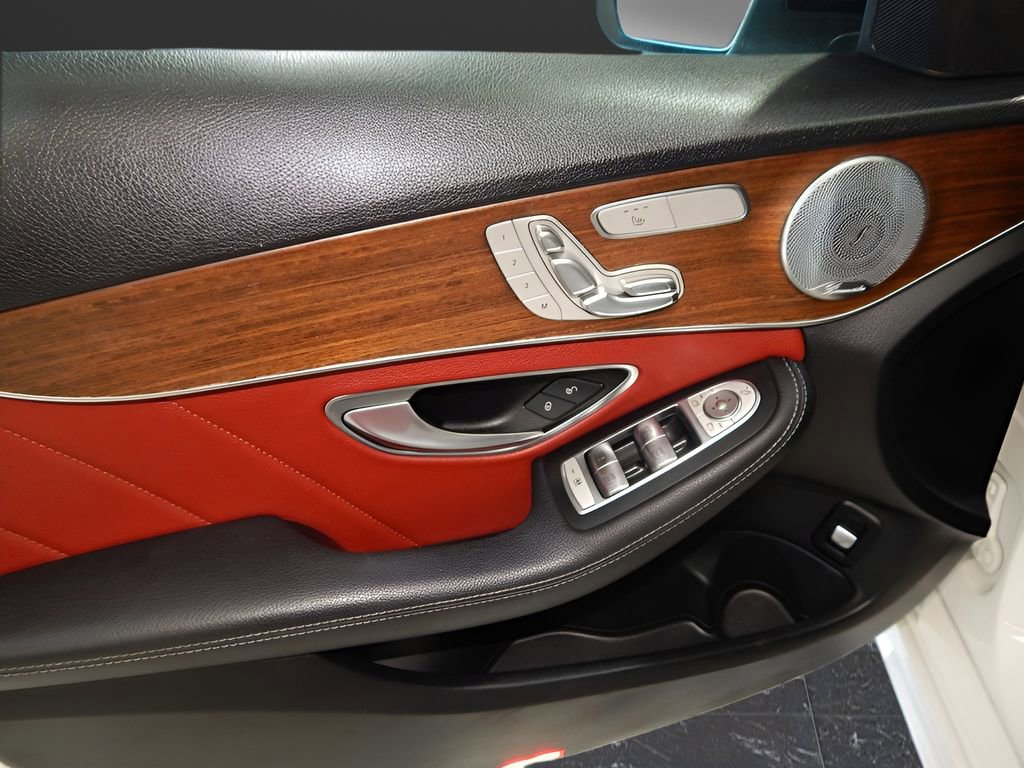 Used 2019 Mercedes-Benz C 300 4MATIC Sedan image 13