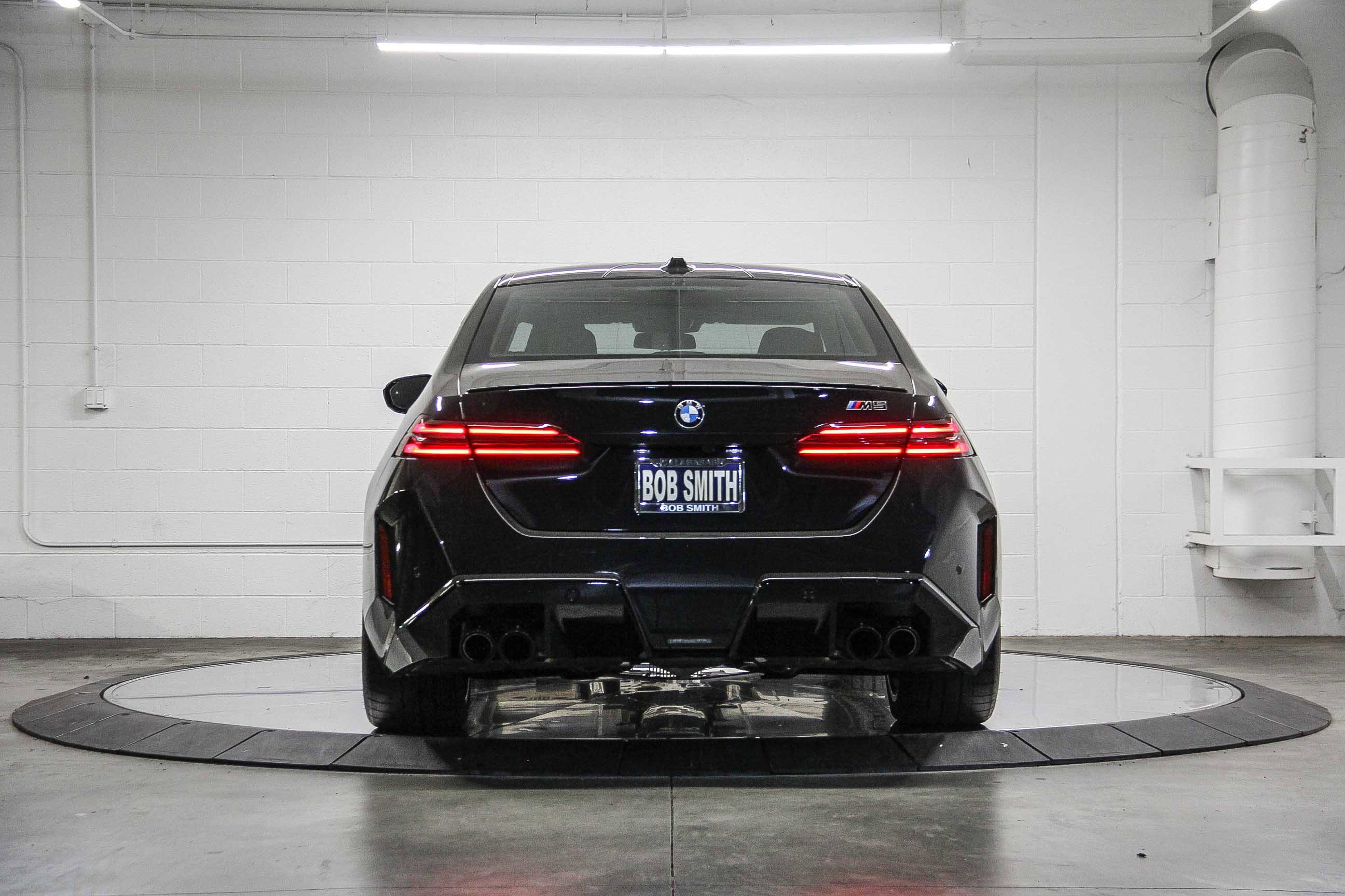 Used 2026 BMW M5 image 5