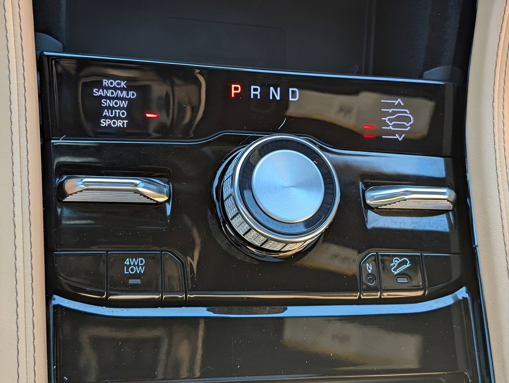 Used 2022 Jeep Grand Cherokee Summit image 24