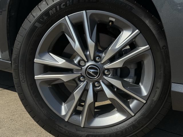 Used 2025 Acura ADX FWD image 9