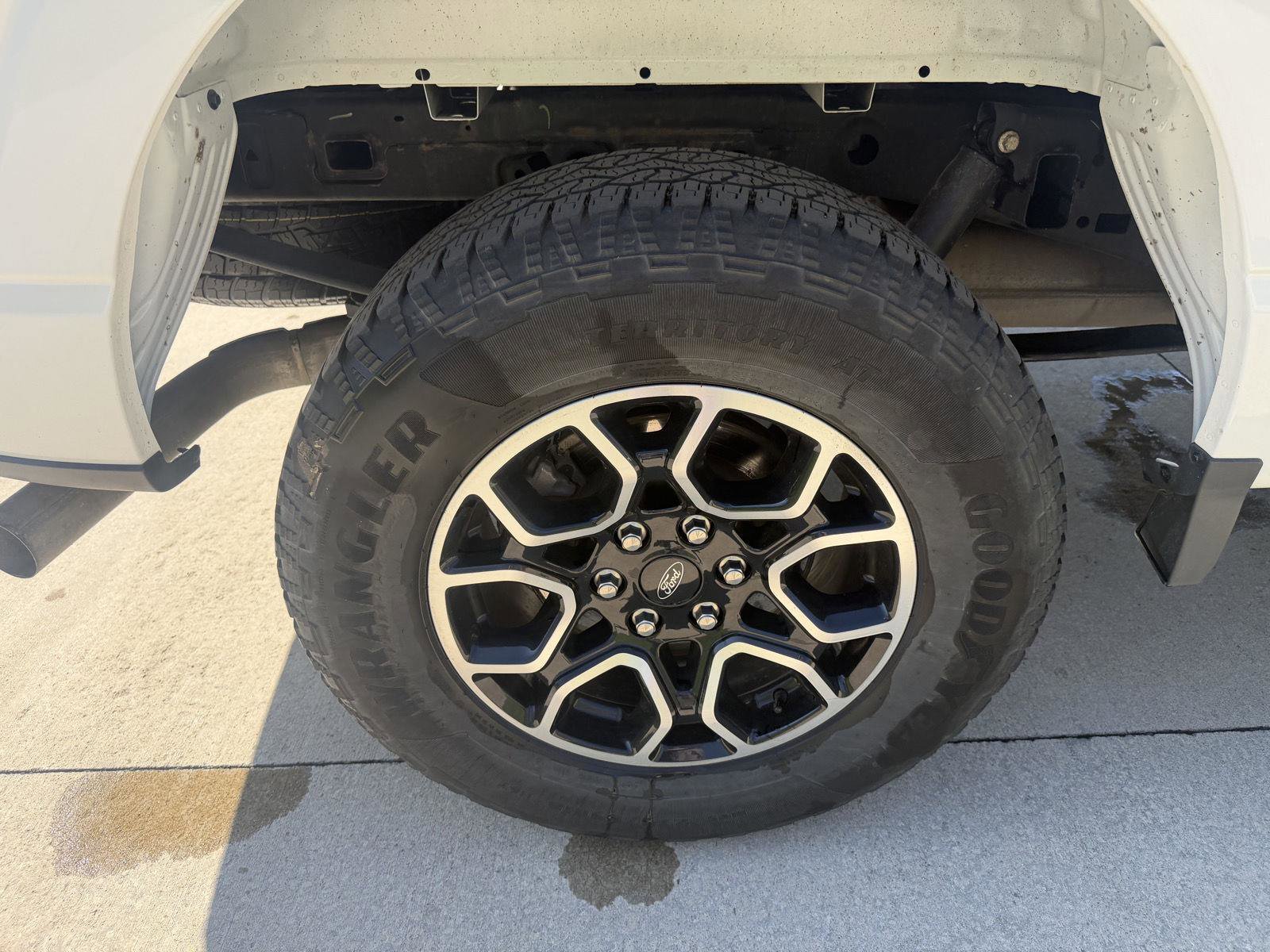 Used 2023 Ford F150 XL w/ STX Appearance Package AWD/4WD image 30