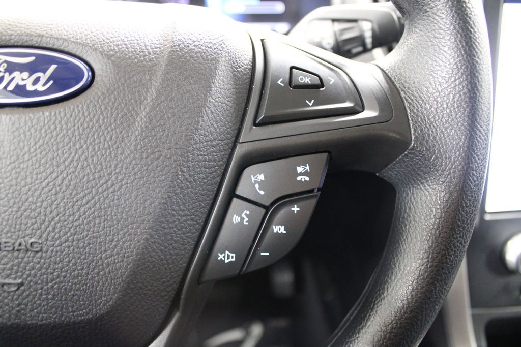 Used 2022 Ford Edge SE w/ Black Appearance Package image 34