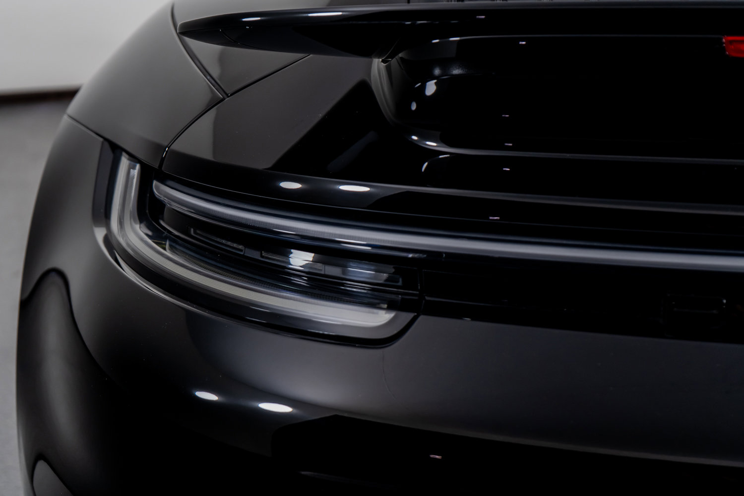 Used 2021 Porsche 911 Turbo S image 9