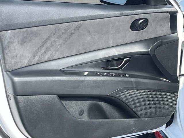 Certified 2023 Hyundai Elantra N FWD image 23