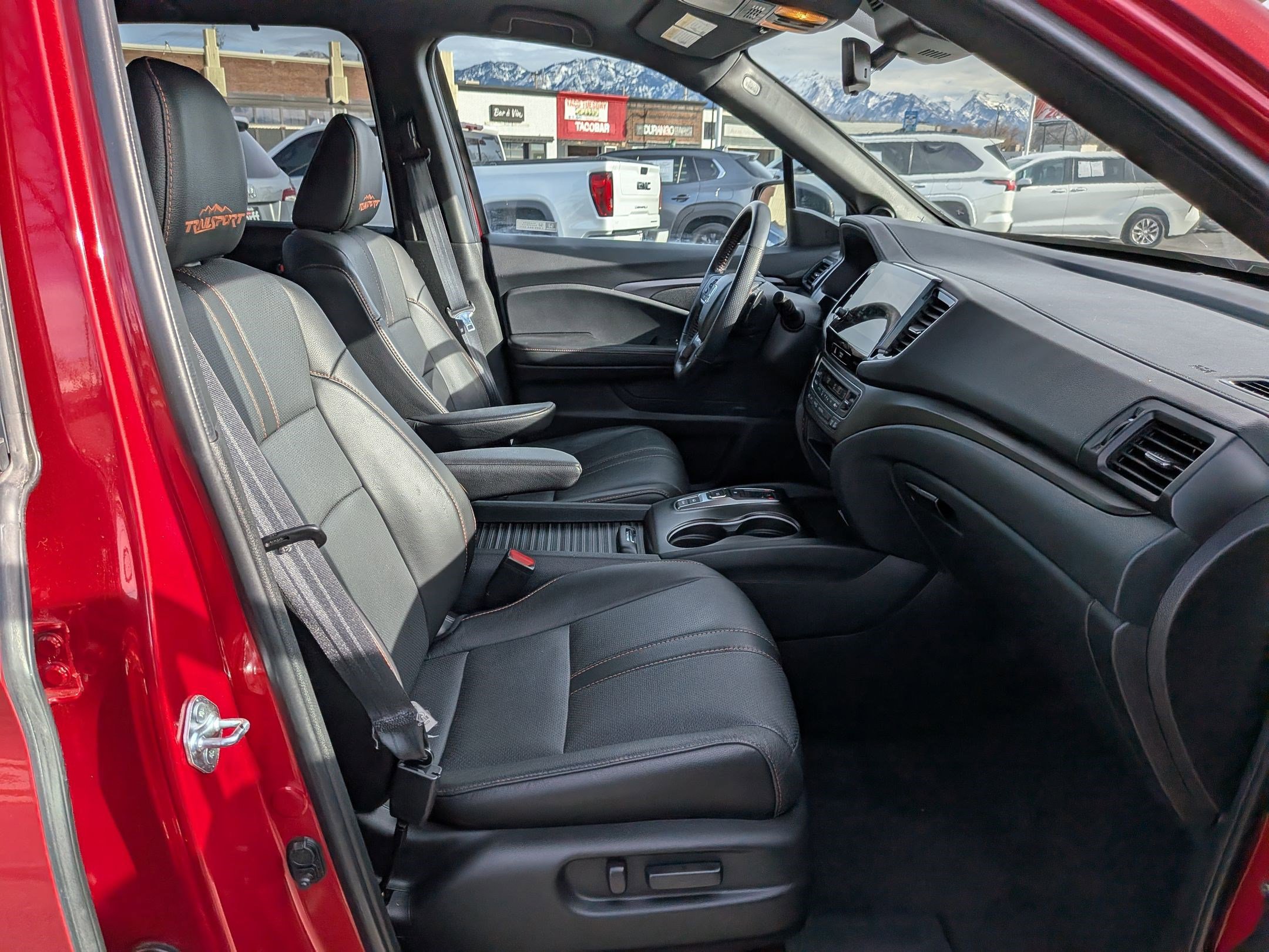 Used 2023 Honda Passport TrailSport image 32