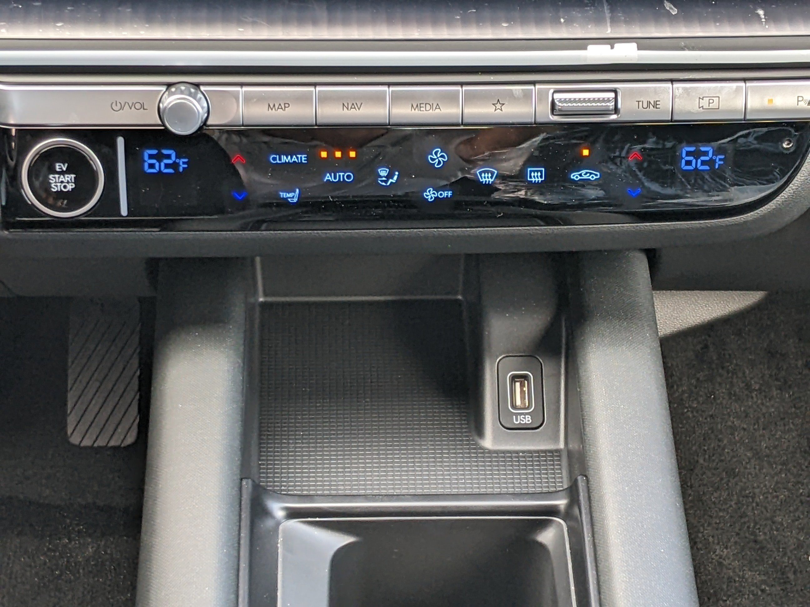 New 2025 Hyundai Ioniq 6 SE image 17