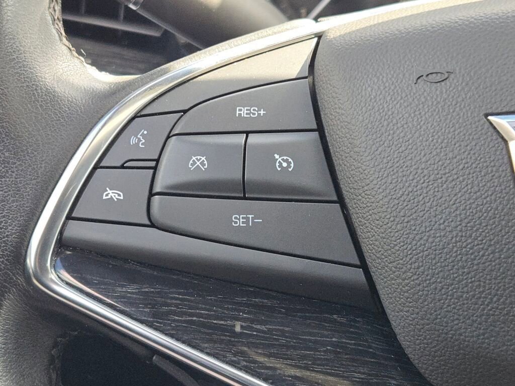 Used 2021 Cadillac XT5 Premium Luxury image 35