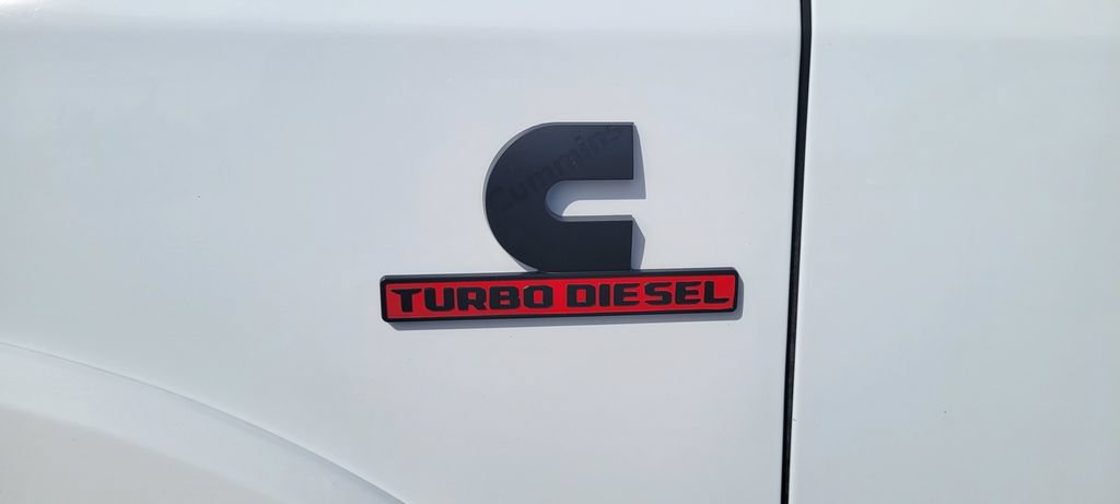 Used 2024 RAM 3500 Limited AWD/4WD image 11
