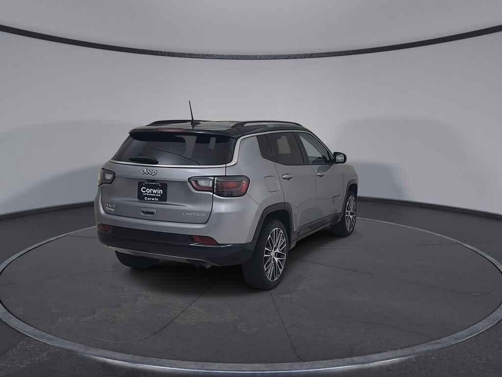 Used 2022 Jeep Compass Limited w/ Elite Group AWD/4WD image 16