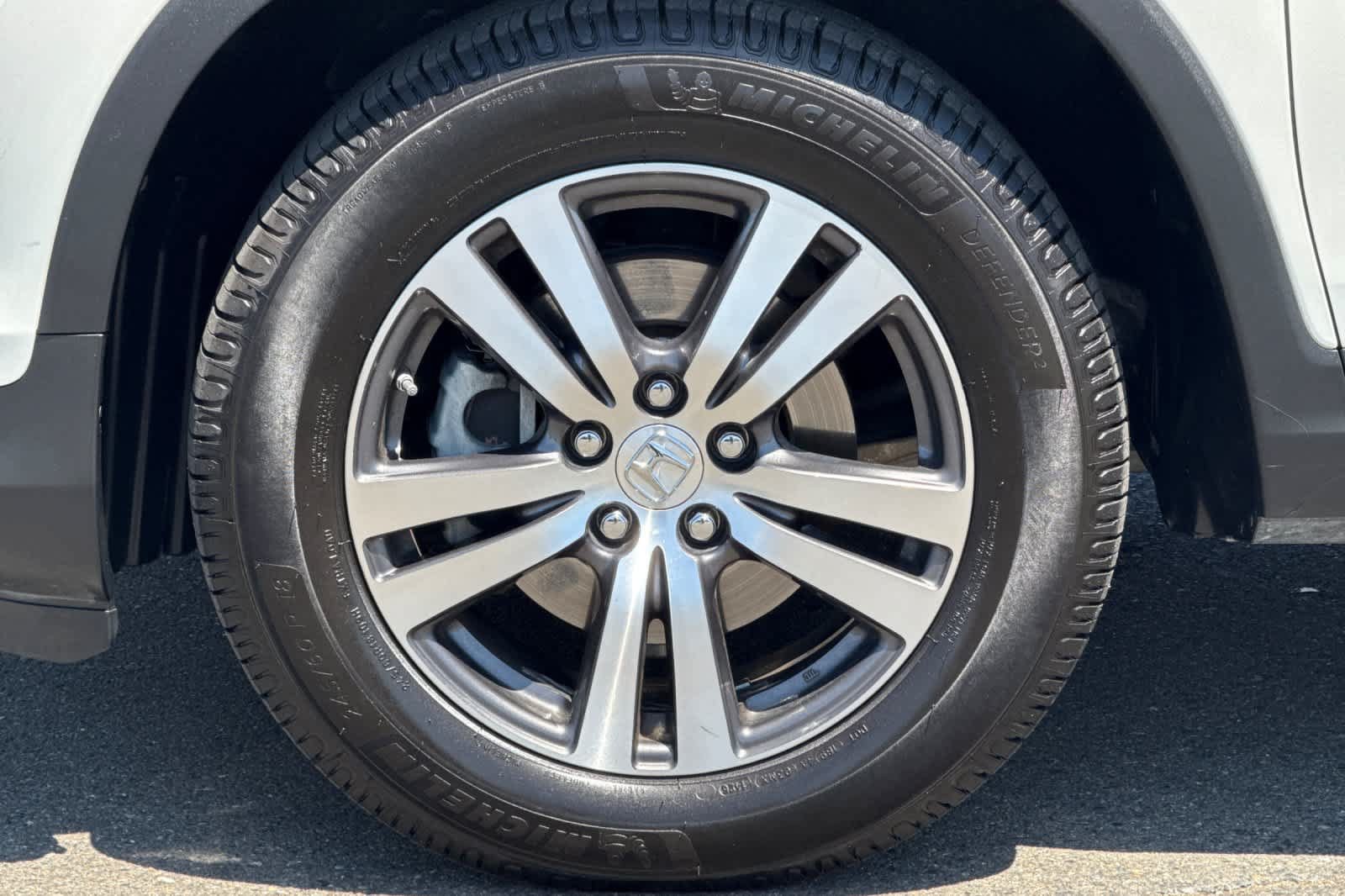 Used 2017 Honda Pilot EX-L image 32