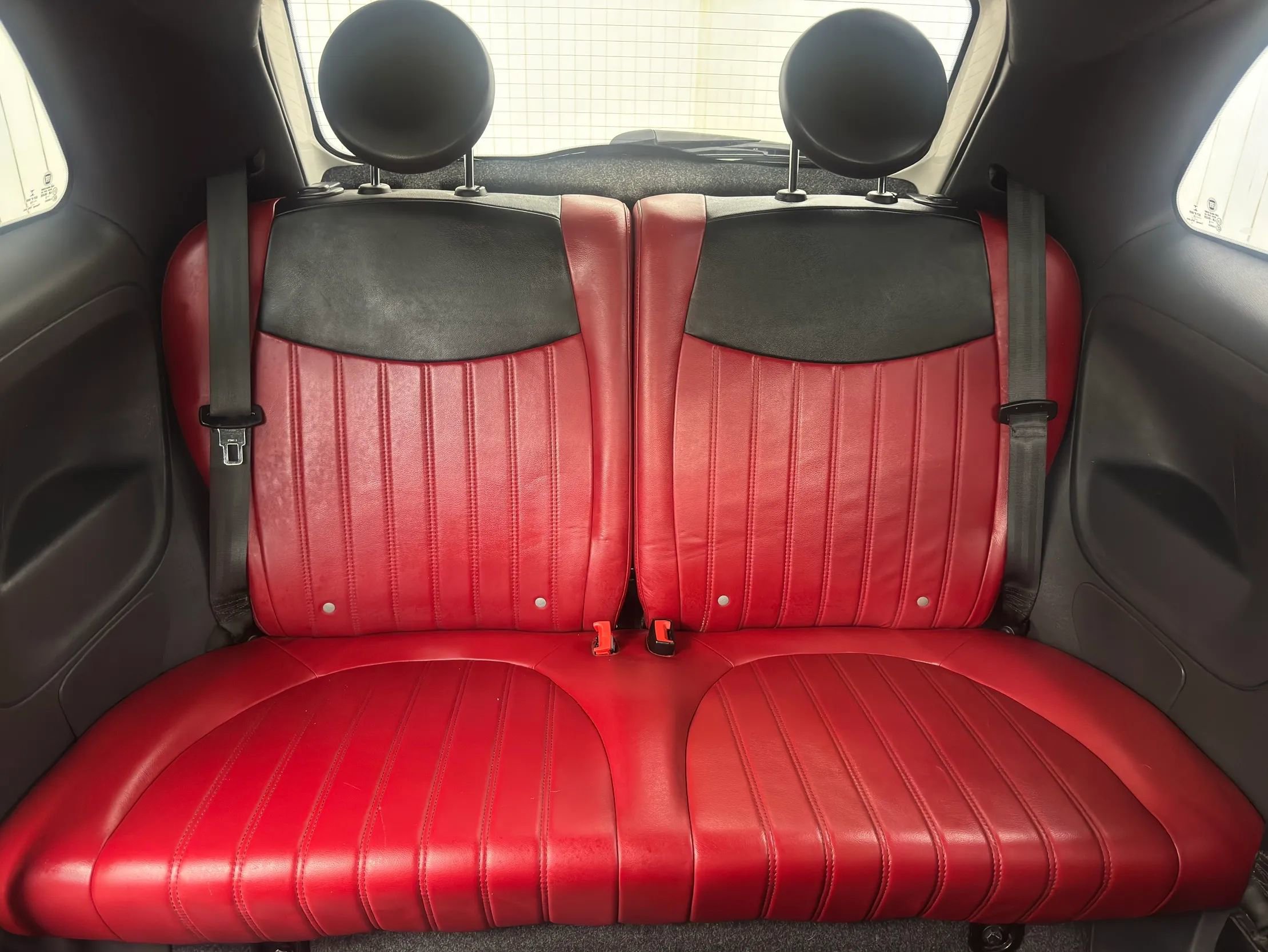 Used 2015 FIAT 500 Sport w/ Sport Appearance Group image 11