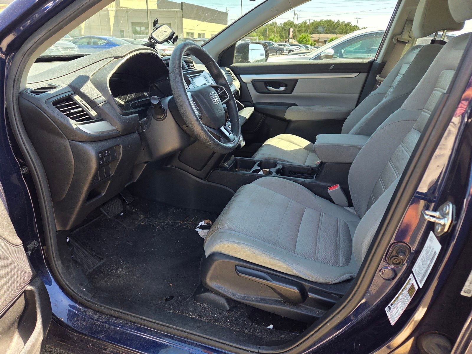 Used 2020 Honda CR-V LX image 6