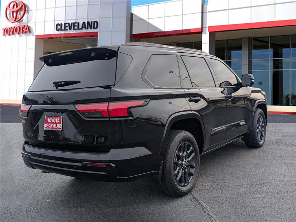 Used 2024 Toyota Sequoia Platinum image 7