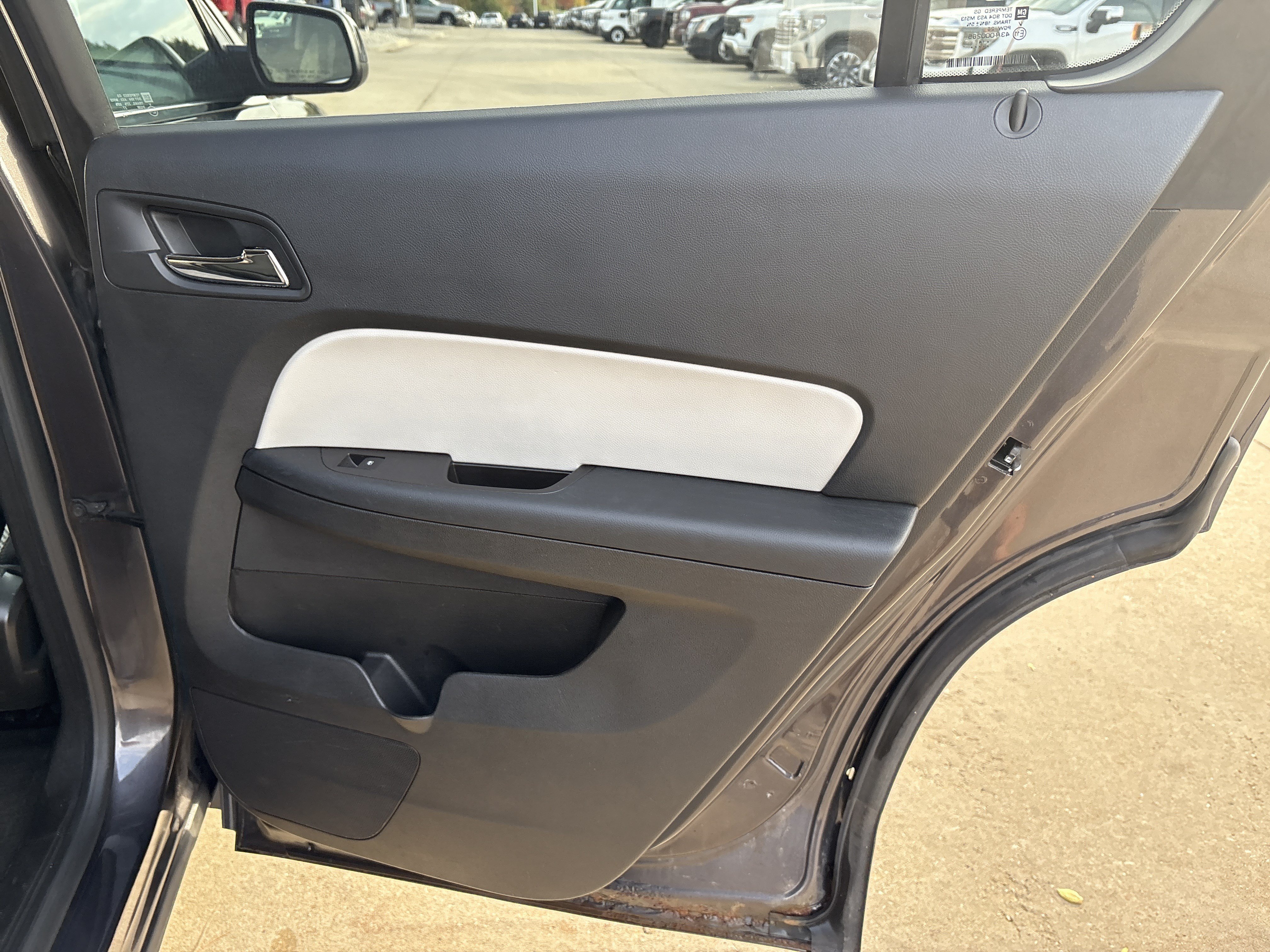 Used 2015 Chevrolet Equinox LT w/ Power Convenience Package FWD image 15