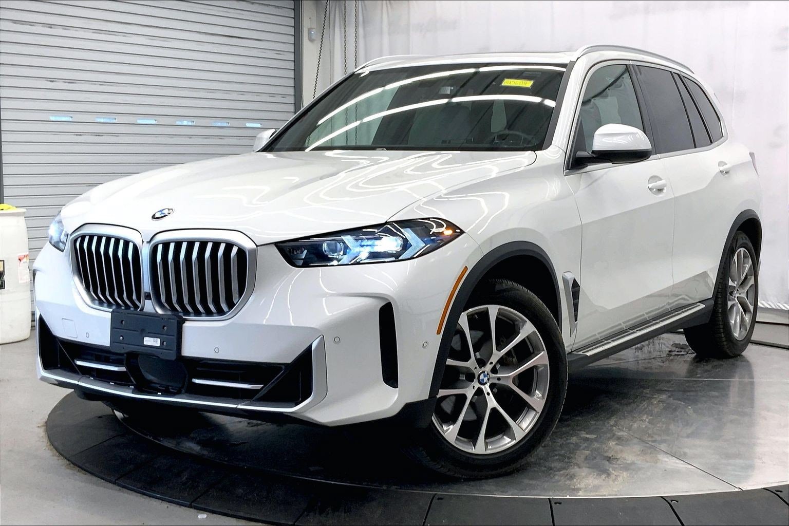 Used 2024 BMW X5 xDrive40i w/ Premium Package