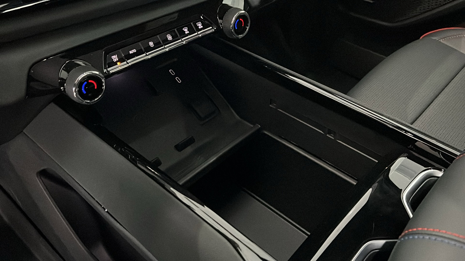 New 2024 Chevrolet Silverado EV RST image 18