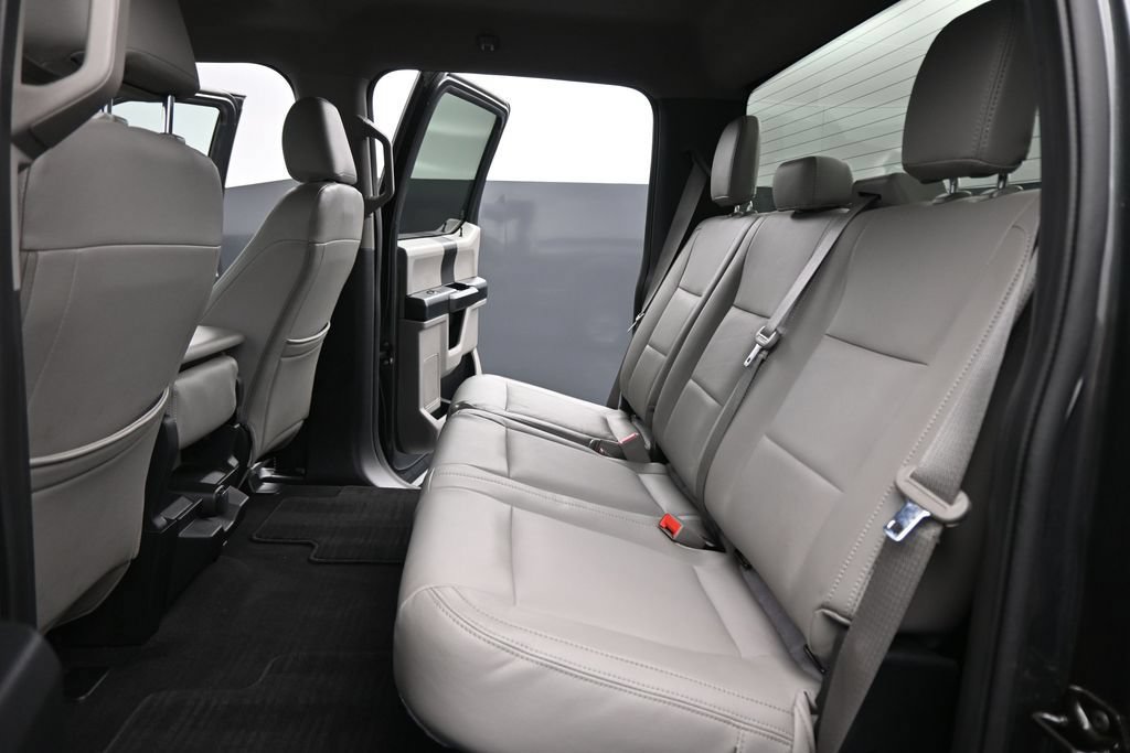 Certified 2019 Ford F250 XL w/ STX Appearance Package AWD/4WD image 15
