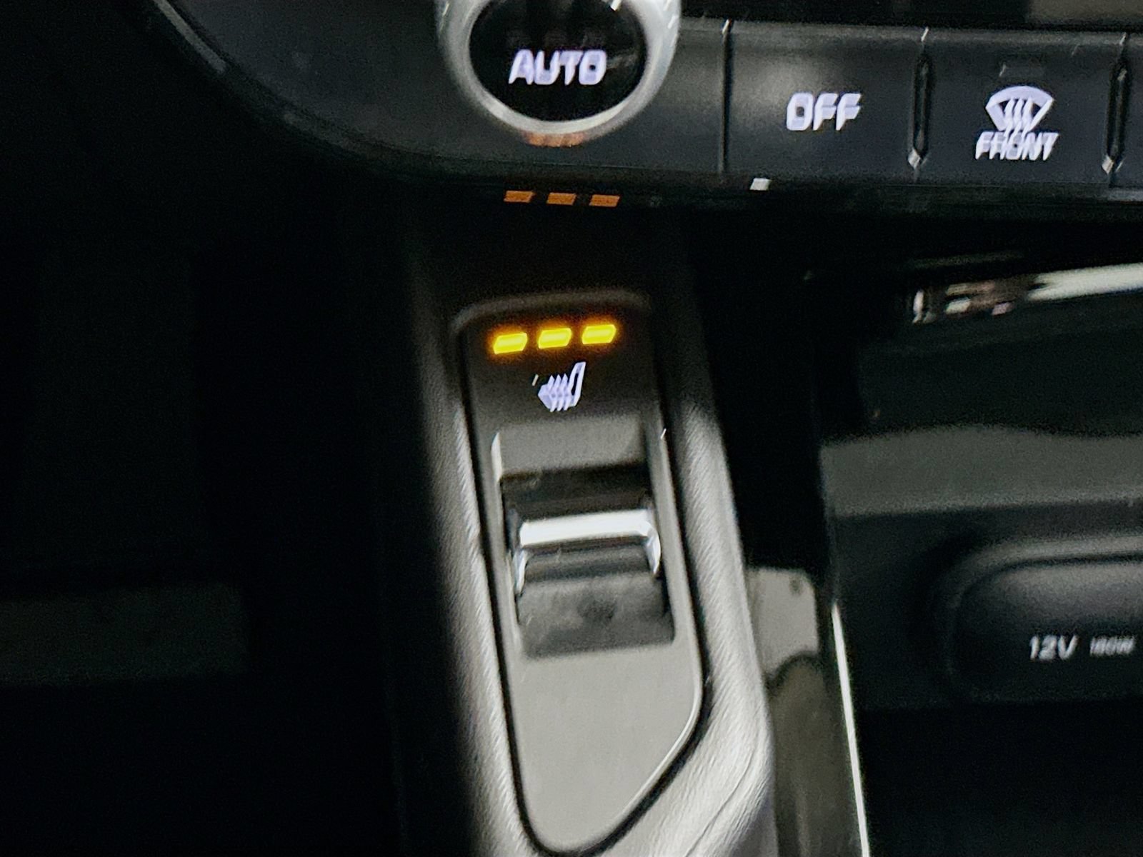 Used 2025 Kia Telluride S AWD/4WD image 19