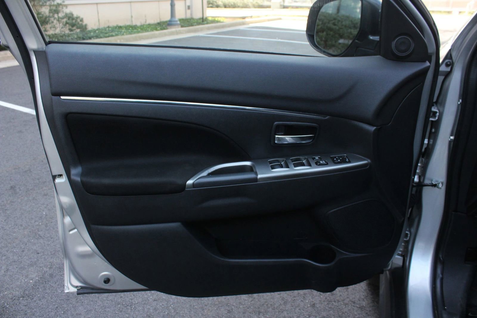 Used 2021 Mitsubishi Outlander Sport SE FWD image 16