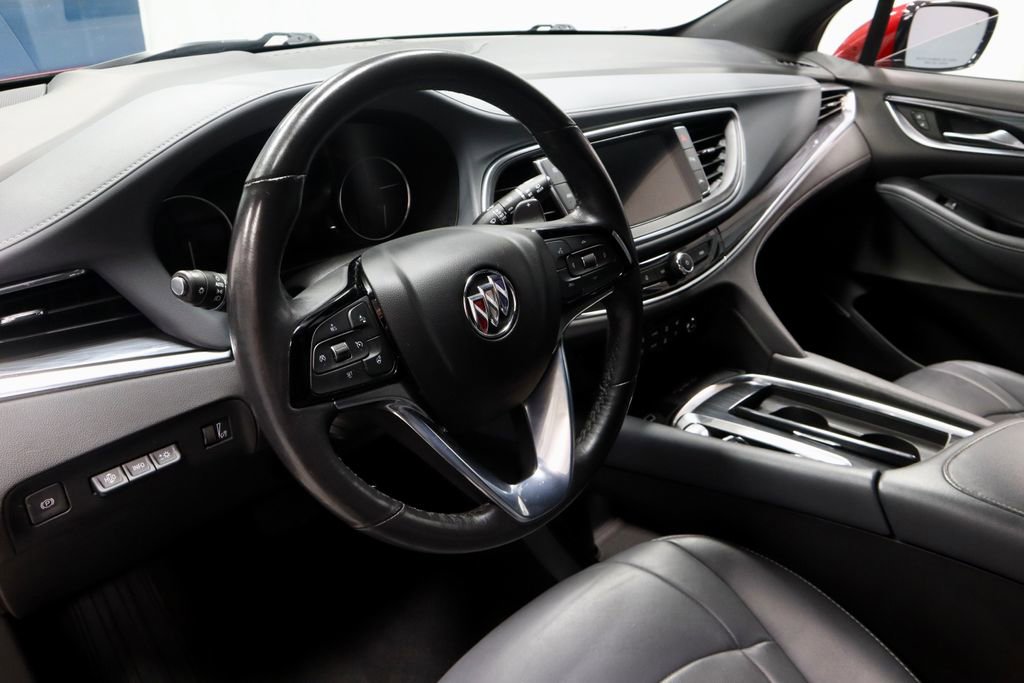 Used 2024 Buick Enclave Premium AWD/4WD image 26
