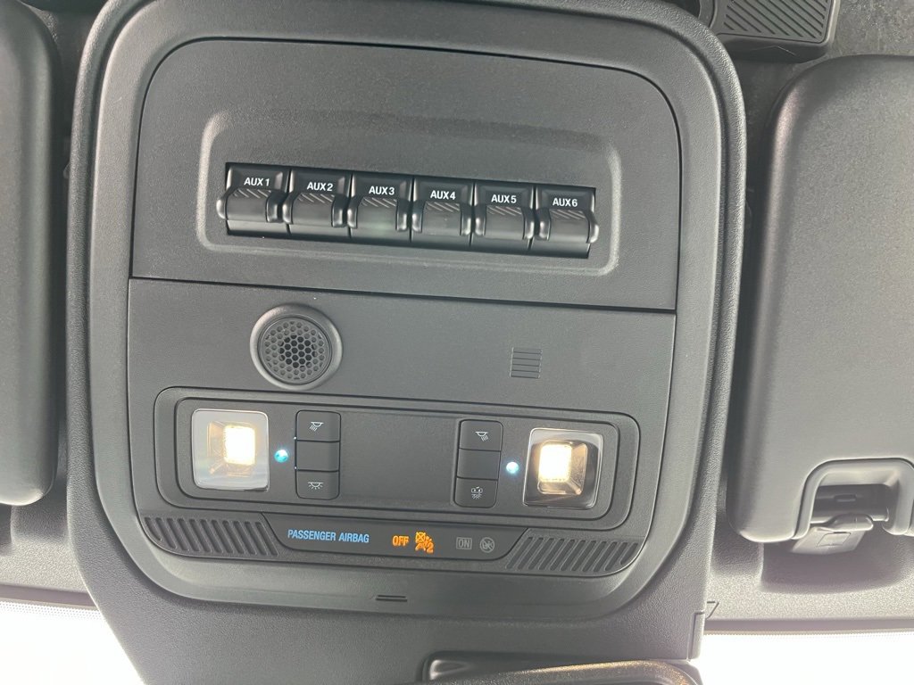 Used 2024 Ford Bronco Badlands image 17