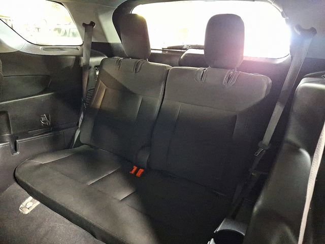 Used 2021 Ford Explorer XLT w/ Class III Trailer Tow Package image 11