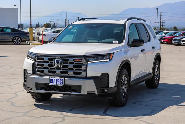 New 2026 Honda Pilot TrailSport image 4