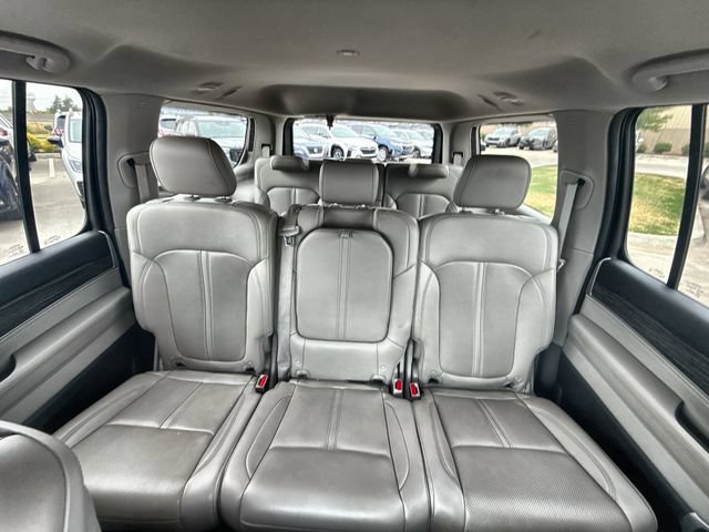 Used 2024 Jeep Wagoneer Series II w/ Flexible Seating Group RWD image 22
