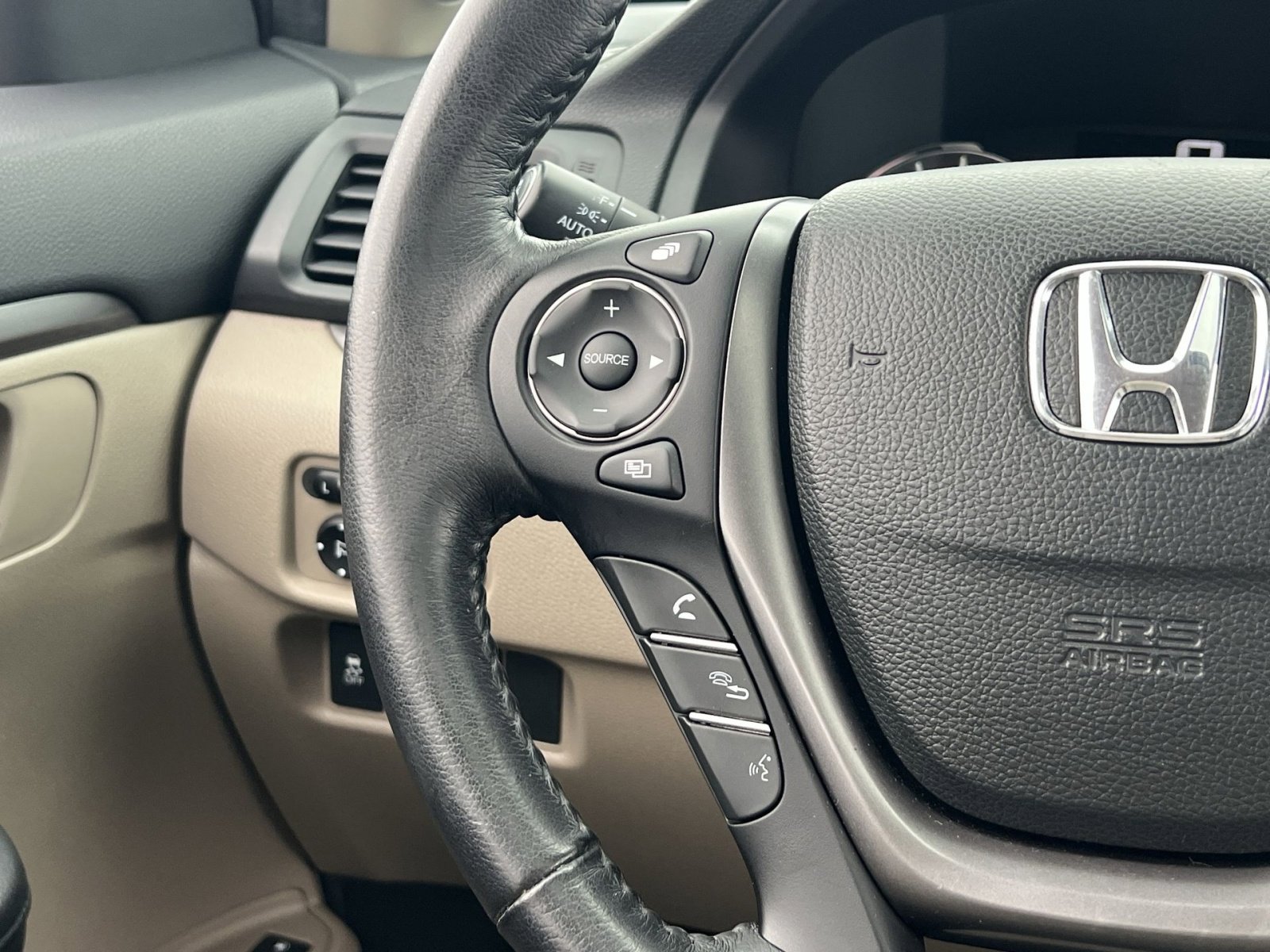 Used 2016 Honda Pilot EX-L image 34