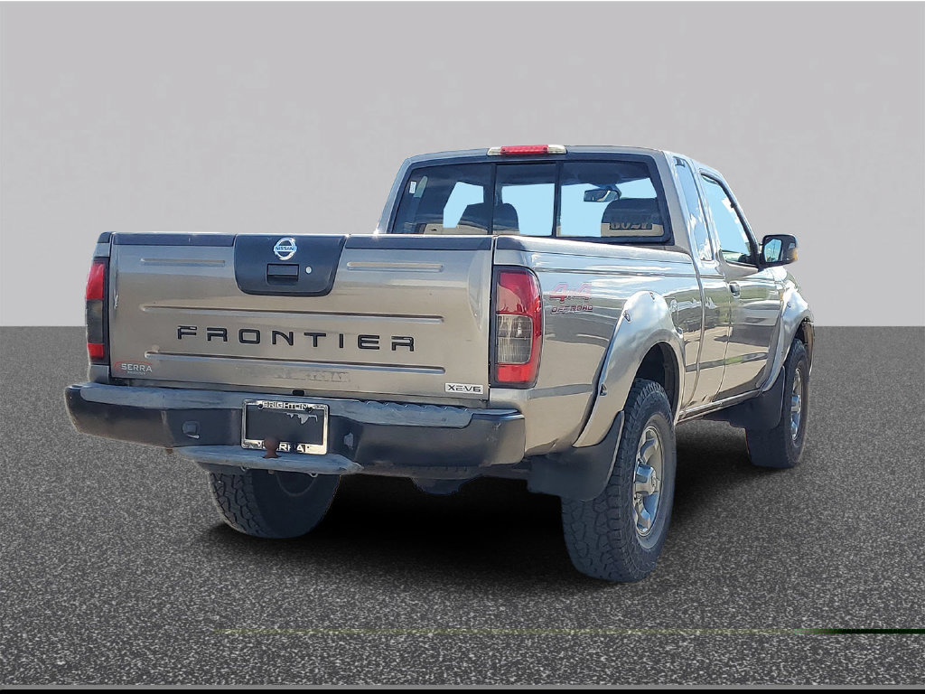 Used 2004 Nissan Frontier XE Desert Runner w/ (VTP) Value Truck Pkg AWD/4WD image 4