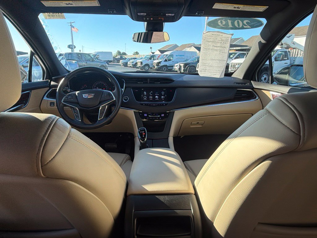 Used 2019 Cadillac XT5 Luxury AWD/4WD image 26