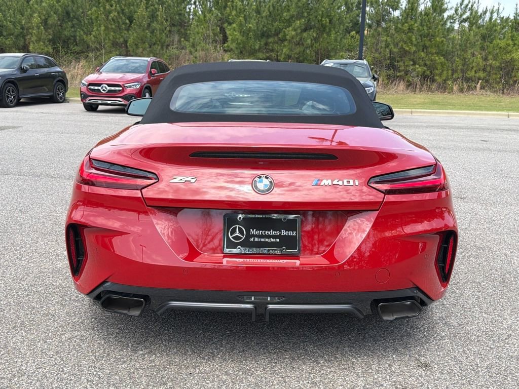 Used 2024 BMW Z4 M40i w/ Premium Package image 16