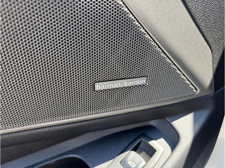 Used 2023 BMW 330i xDrive Sedan w/ M Sport Package image 26